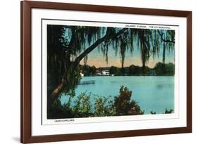 Orlando, Florida - Lake Copeland Scene-Lantern Press-Framed Art Print