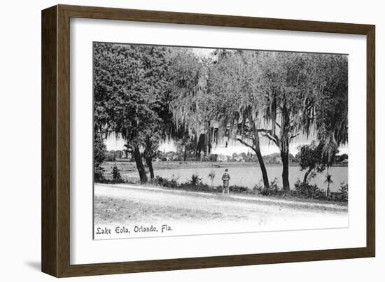 Orlando, Florida - Lake Eola View-Lantern Press-Framed Art Print