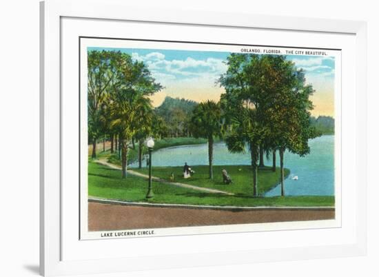 Orlando, Florida - Lake Lucerne Circle Scene-Lantern Press-Framed Art Print