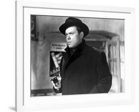 Orson Welles in 'The Third Man', 1949 (b/w photo)-English School-Framed Photo