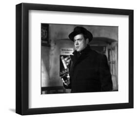 Orson Welles-null-Framed Photo