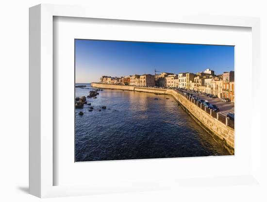 Ortigia (Ortygia) Island at Sunrise, Syracuse (Siracusa), Sicily, Italy, Mediterranean, Europe-Matthew Williams-Ellis-Framed Photographic Print