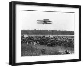 Orville Wright and Lahm in Record Flight Photograph - Fort Meyer, VA-Lantern Press-Framed Art Print