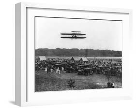 Orville Wright and Lahm in Record Flight Photograph - Fort Meyer, VA-Lantern Press-Framed Art Print