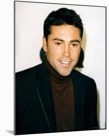 Oscar De La Hoya-null-Mounted Photo