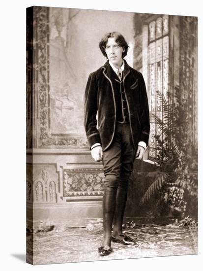 Oscar Wilde (1854 - 1900) around 1882 by Napoleon Sarony (1821 - 1896).-Napoleon Sarony-Stretched Canvas