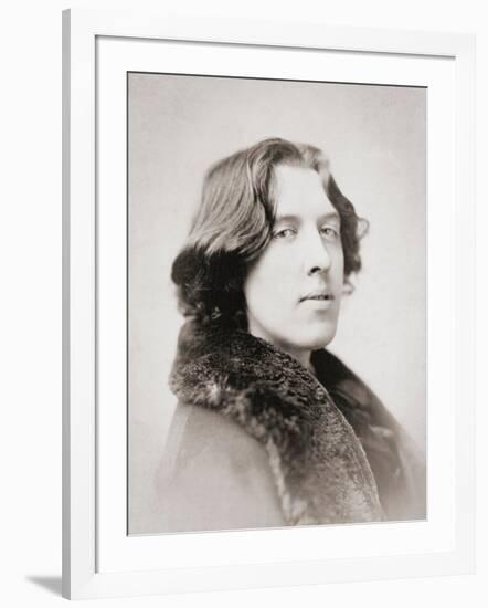 Oscar Wilde, Early 1880S (B/W Photo)-Napoleon Sarony-Framed Giclee Print