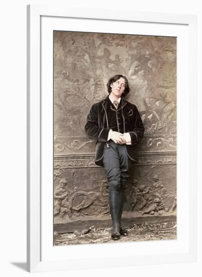 Oscar Wilde, Early 1880S (Photo)-Napoleon Sarony-Framed Giclee Print