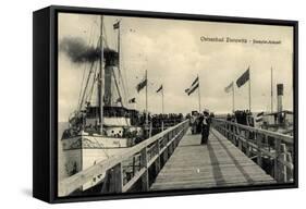 Ostseebad Zinnowitz, Dampfer Freia, Matrosen-null-Framed Stretched Canvas