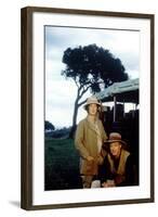 Out of Africa by Sydney Pollack with Meryl Streep and Robert Redford, 1985 (photo)-null-Framed Photo