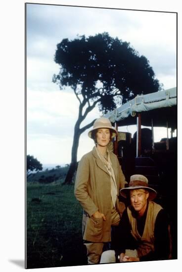 Out of Africa by Sydney Pollack with Meryl Streep and Robert Redford, 1985 (photo)-null-Mounted Photo