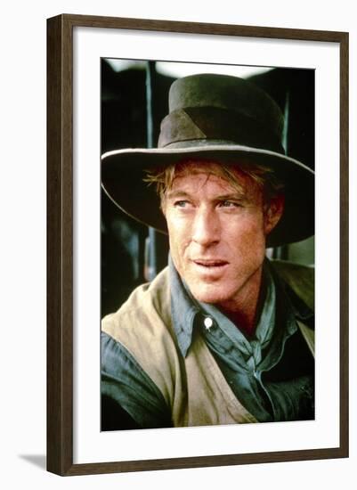 Out of Africa by Sydney Pollack with Robert Redford, 1985 (photo)-null-Framed Photo