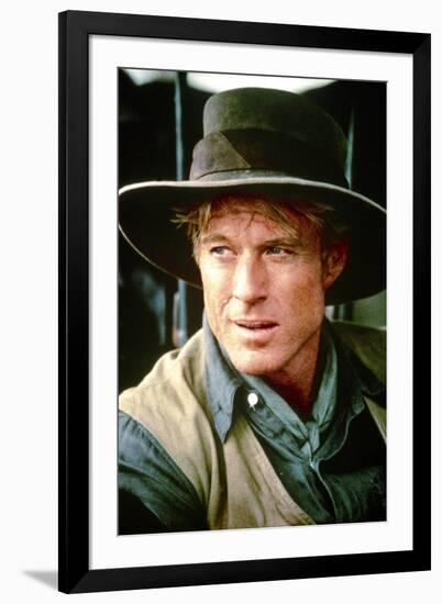 Out of Africa by Sydney Pollack with Robert Redford, 1985 (photo)-null-Framed Photo