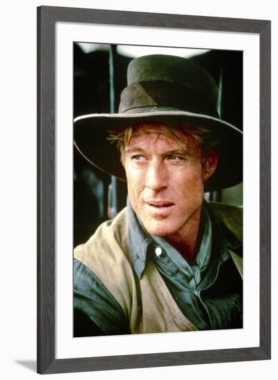 Out of Africa by Sydney Pollack with Robert Redford, 1985 (photo)-null-Framed Photo