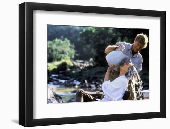 Out of Africa by Sydney Pollack with Robert Redford and Meryl Streep, 1985 (photo)-null-Framed Photo