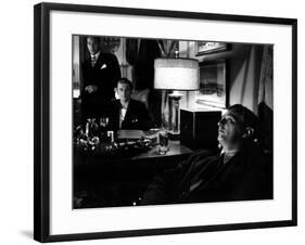 Out Of The Past, Paul Valentine, Kirk Douglas, Robert Mitchum, 1947-null-Framed Photo