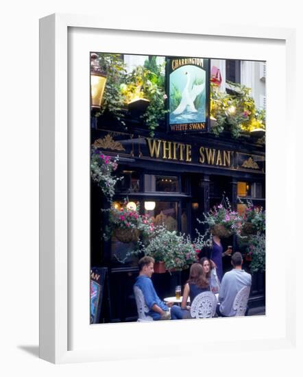 Outdoor Cafe, London, England-Robin Hill-Framed Photographic Print