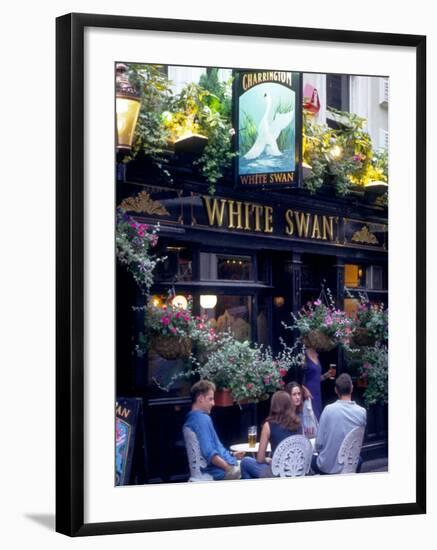 Outdoor Cafe, London, England-Robin Hill-Framed Photographic Print