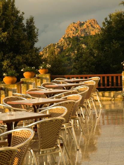 'Outdoor Dining at Hotel Des Roches Rouges, Sunset on Les Calanches ...