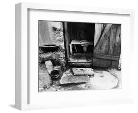 Outdoor Toilet, 1935-Carl Mydans-Framed Photographic Print