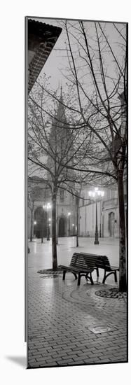 Oviedo Cathedral y Bancs-Alan Blaustein-Mounted Photographic Print