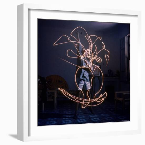 Pablo Picasso Drawing an Image Using a Light Pen-Gjon Mili-Framed Premium Photographic Print