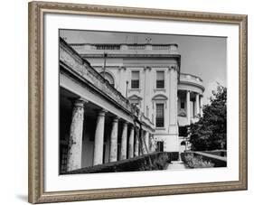 Painters Repainting the White House-null-Framed Photographic Print