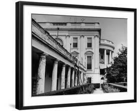 Painters Repainting the White House-null-Framed Photographic Print