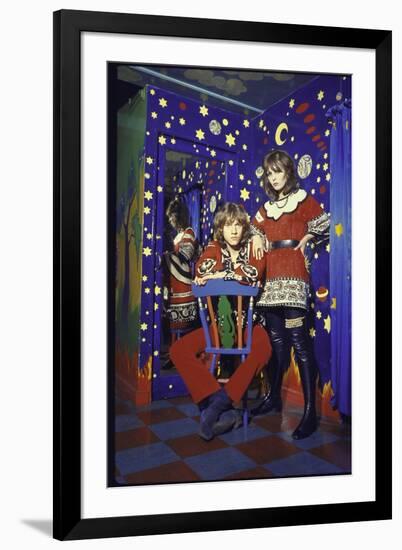 Pair of Long Haired Londoners in a Psychedelic Corner of the Beatles' Apple Boutique-Bill Ray-Framed Photographic Print