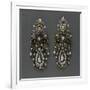 Paire de boucles d'oreilles-null-Framed Giclee Print