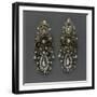 Paire de boucles d'oreilles-null-Framed Giclee Print