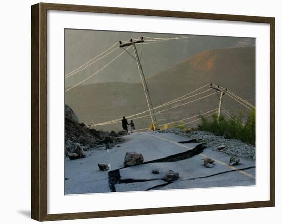 Pakistani Earthquake Survivors Walk Down from their Mountain Villages Near Kawai, Pakistan-null-Framed Photographic Print