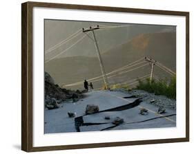 Pakistani Earthquake Survivors Walk Down from their Mountain Villages Near Kawai, Pakistan-null-Framed Photographic Print