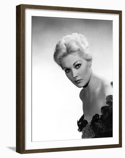 PAL JOEY, 1957 directed by GEORGE SIDNEY Kim Novak (b/w photo)-null-Framed Photo