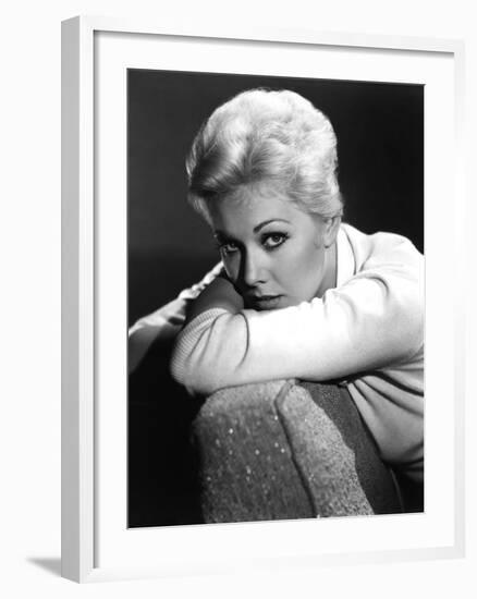 PAL JOEY, 1957 directed by GEORGE SIDNEY Kim Novak (b/w photo)-null-Framed Photo