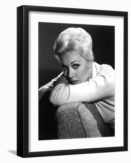 PAL JOEY, 1957 directed by GEORGE SIDNEY Kim Novak (b/w photo)-null-Framed Photo