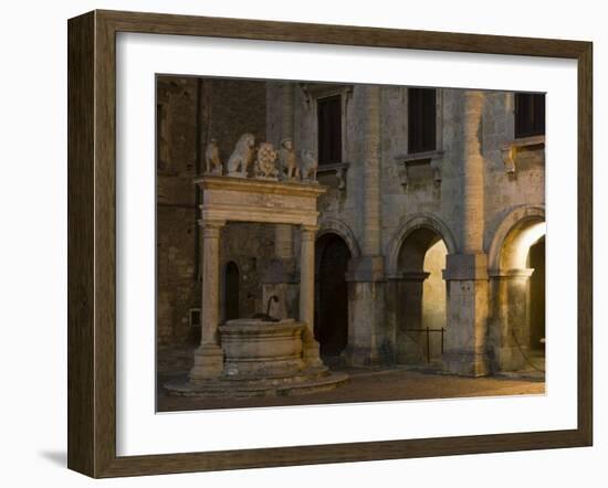 Palazzo Tarugi, Piazza Grande, Montepulciano, Val D'Orcia, Siena Province, Tuscany, Italy-Sergio Pitamitz-Framed Photographic Print