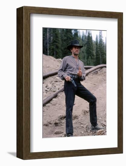 PALE RIDER directed by ClintEastwood, 1985 (photo)-null-Framed Photo