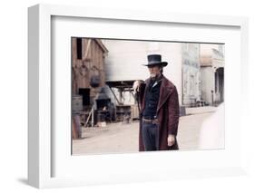 PALE RIDER directed by ClintEastwood, 1985 (photo)-null-Framed Photo