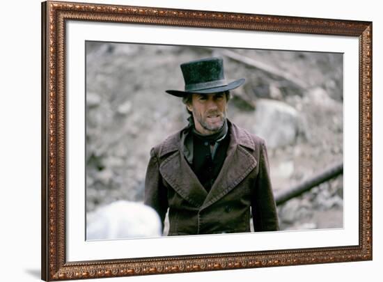 PALE RIDER directed by ClintEastwood, 1985 (photo)-null-Framed Photo