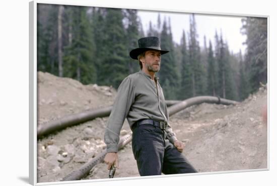 PALE RIDER directed by ClintEastwood, 1985 (photo)-null-Framed Photo