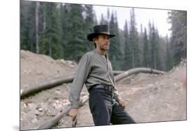 PALE RIDER directed by ClintEastwood, 1985 (photo)-null-Mounted Photo