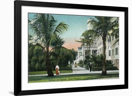 Palm Beach, Florida - Royal Poinciana Entrance and Grounds View-Lantern Press-Framed Premium Giclee Print