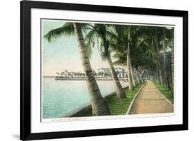 Palm Beach, Florida - View of the Walk Along Lake Worth-Lantern Press-Framed Premium Giclee Print