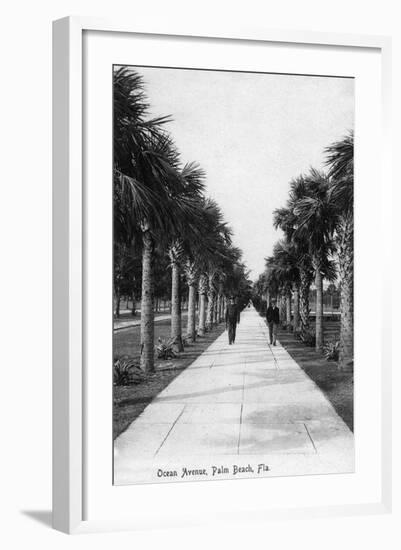 Palm Beach, Florida - Walking Down Ocean Avenue-Lantern Press-Framed Art Print