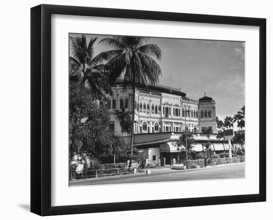 Palm Trees Surrounding the Raffles Hotel-Carl Mydans-Framed Premium Photographic Print