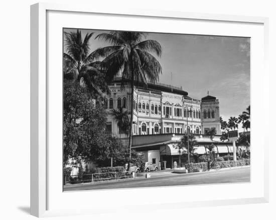 Palm Trees Surrounding the Raffles Hotel-Carl Mydans-Framed Photographic Print