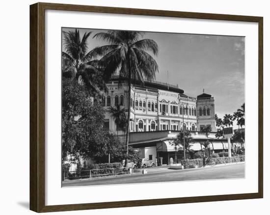 Palm Trees Surrounding the Raffles Hotel-Carl Mydans-Framed Photographic Print