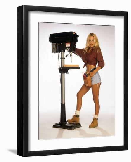 PAMELA ANDERSON. "home improvement" [1991], directed by MATT WILLIAMS.-null-Framed Photographic Print