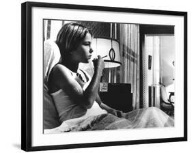 Paper Moon, Tatum O'Neal, 1973-null-Framed Photo